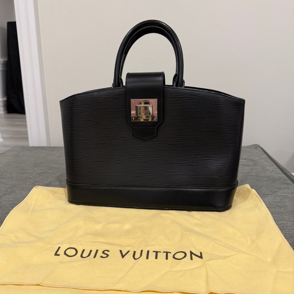 Louis Vuitton Handbags - Louis Vuitton Epi Mirabeau PM